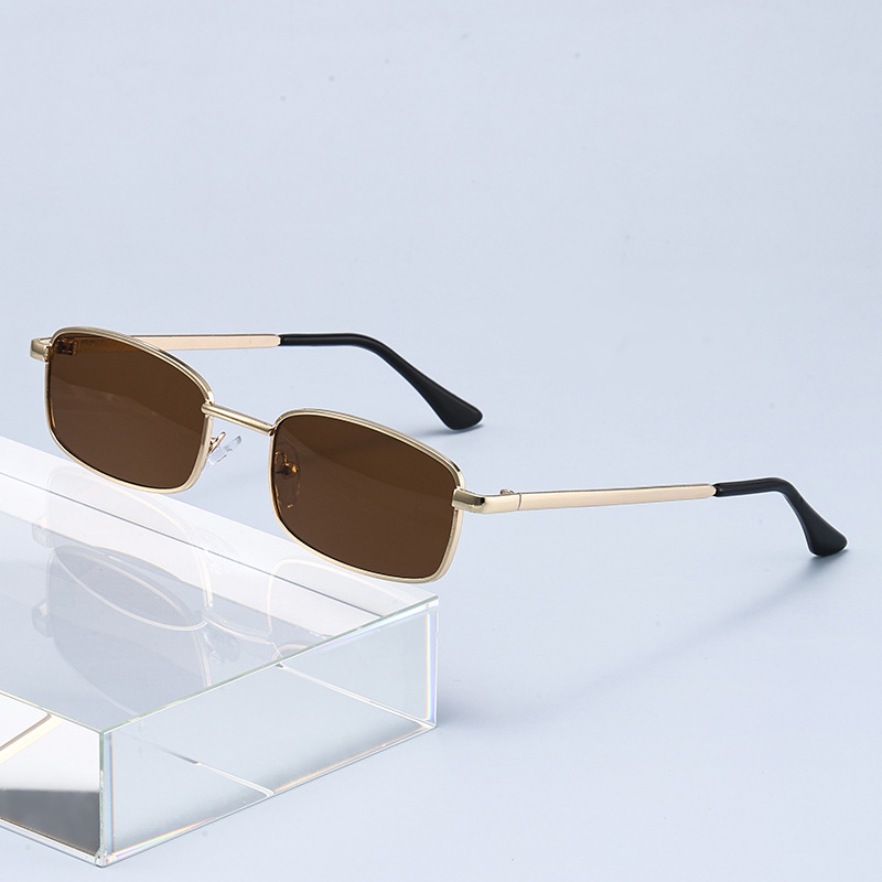 نظارات شمسية عصرية بتصميم بانك - مراجعة Vintage Fashion Glasses وسعره