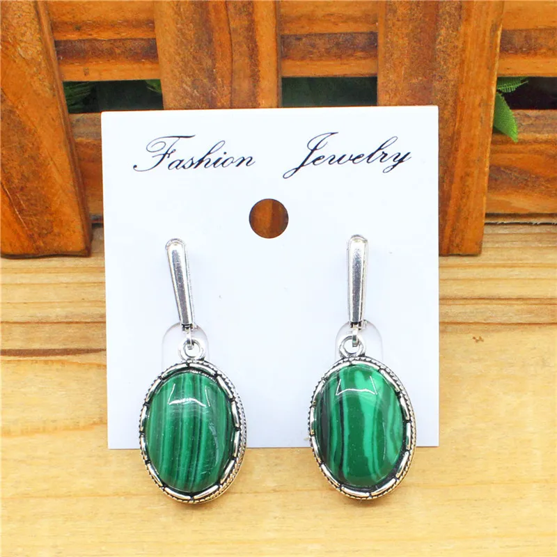 Flower Oval Malachite Dangle E - مراجعة Vintage Fashion Looks وسعره